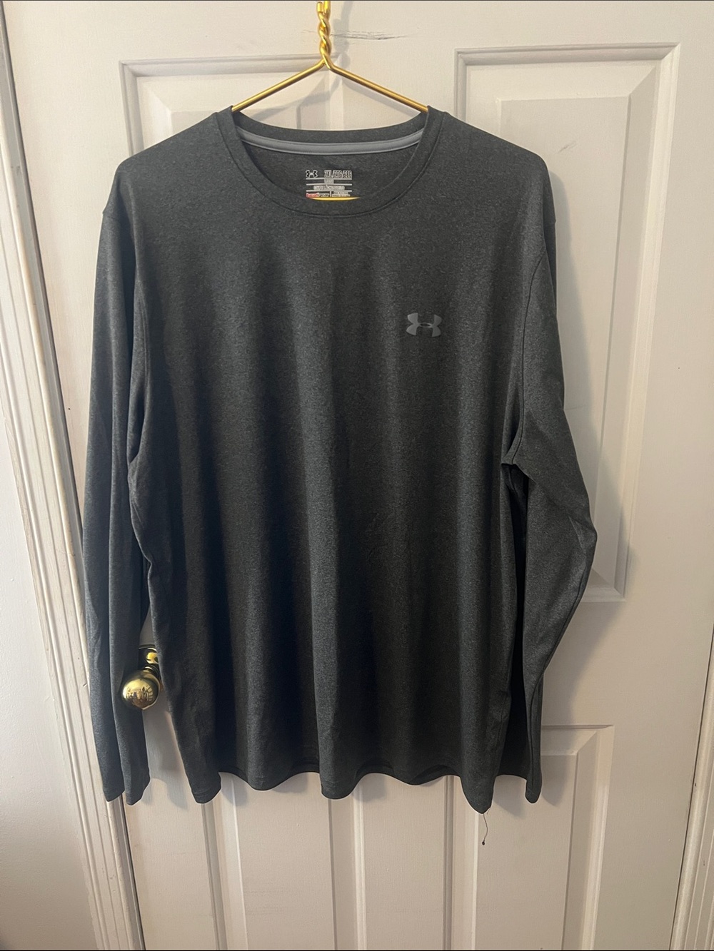 Under Armour Men's Long Sleeve Crew - Charcoal Gray